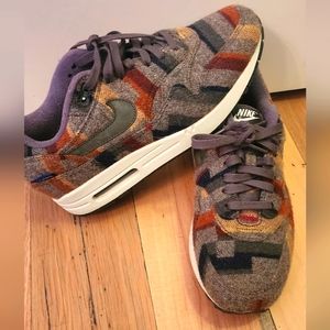 Nike Air Max Pendleton Collection Sneaker